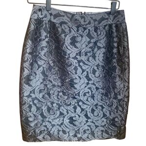Banana Republic dark gray silver brocade over black - short pencil skirt size 6